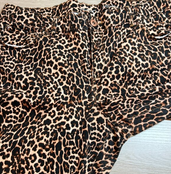 INC Skinny Jeans Womens 16 Cheetah Print Stretch 5-Pocket Denim Copper Button - Picture 12 of 16